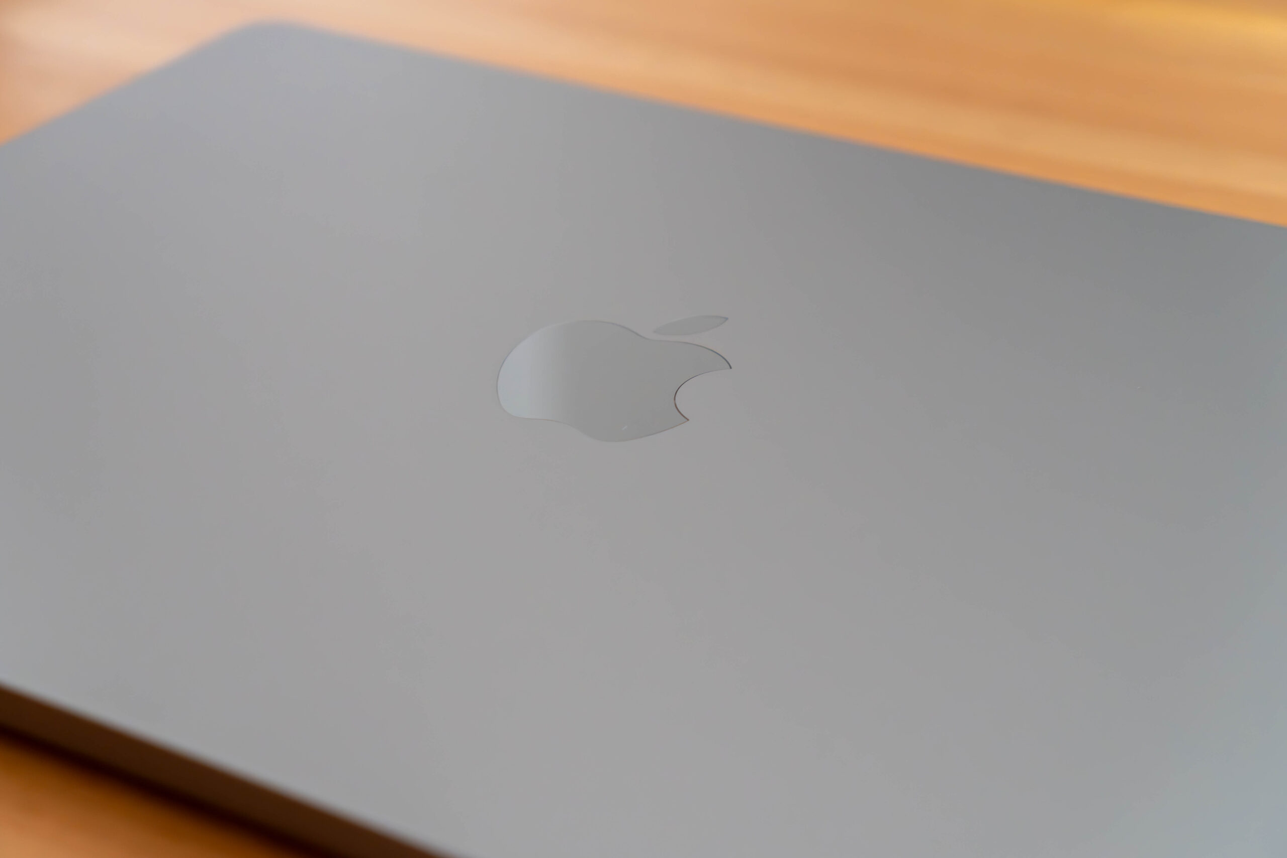 実話】MacBookを限界まで安く買う為に奔走して半額回収した話 - ON-LOG 